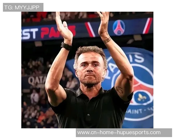 官方:巴黎主帅恩里克中选2025FIFA年度最佳男足教练 官方:巴黎主帅恩里克中选2025FIFA年度最佳男足教练